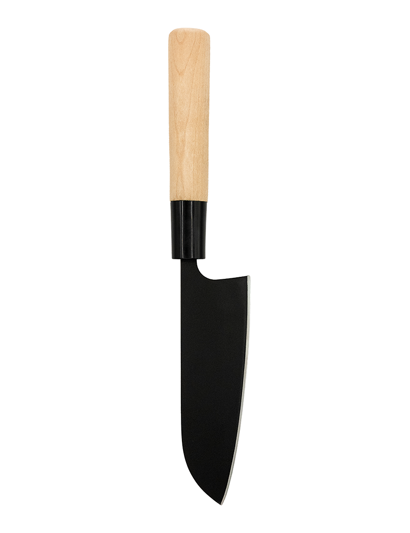 Couteau en lame noire et manche en bois clair, démontrant un tranchant net et pointu. Intègre le sujet : comment faire le tranchant d'un couteau.